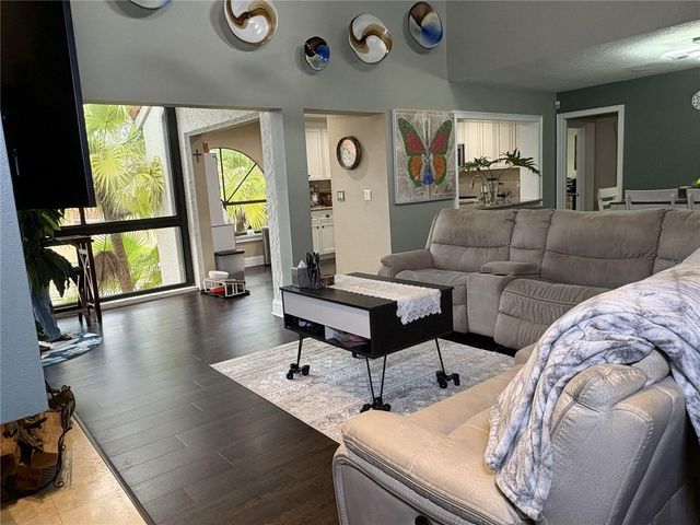 1000 WINDERLEY PLACE 226, Maitland, FL 32751