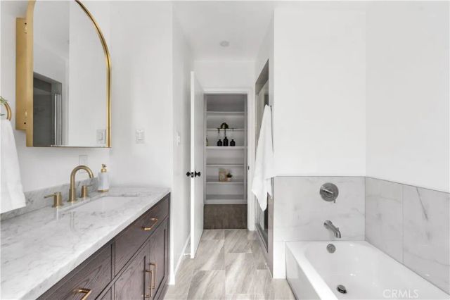 1422 Kempton, Monterey Park, CA 91755