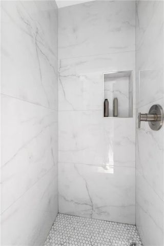 1422 Kempton, Monterey Park, CA 91755