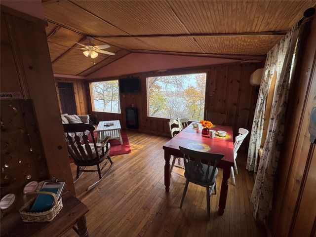 160 Lake Point Drive, Gordon, TX 76453