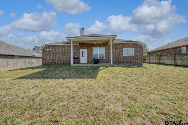 500 Asher Lane, Lindale, TX 75771