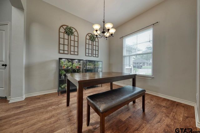 500 Asher Lane, Lindale, TX 75771