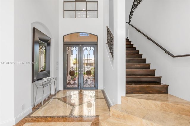 260 NE Wavecrest Ct, Boca Raton, FL 33432
