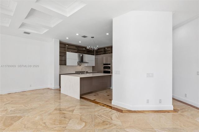 260 NE Wavecrest Ct, Boca Raton, FL 33432