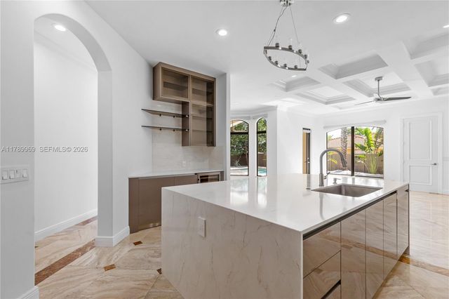 260 NE Wavecrest Ct, Boca Raton, FL 33432