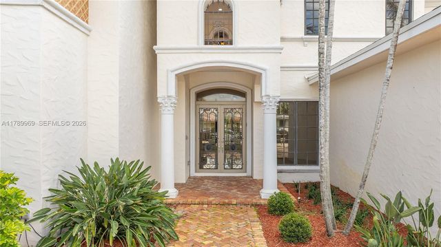 260 NE Wavecrest Ct, Boca Raton, FL 33432