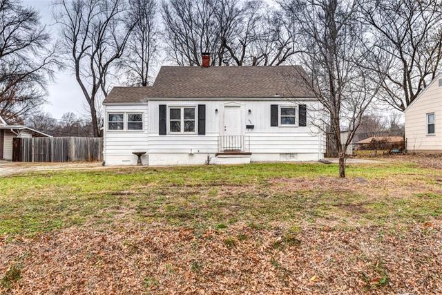 1524 W Sheley Road, Independence, MO 64052