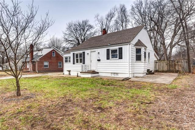 1524 W Sheley Road, Independence, MO 64052