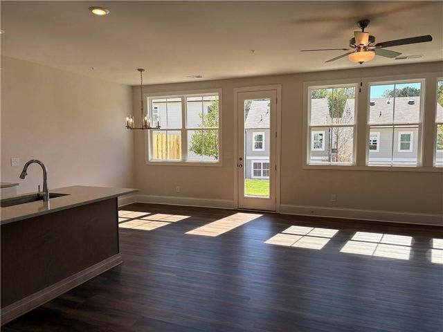 939 Crestmanor Drive, Marietta, GA 30008