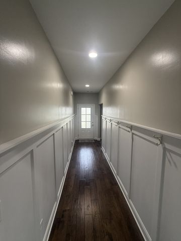 1374 Coates Ln, Gallatin, TN 37066