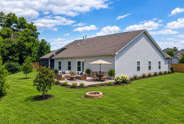 1374 Coates Ln, Gallatin, TN 37066