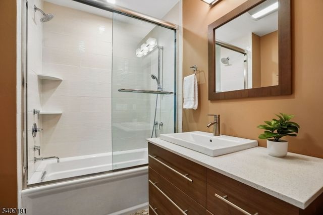 17 Glenside Rd, South Orange Village Twp., NJ 07079