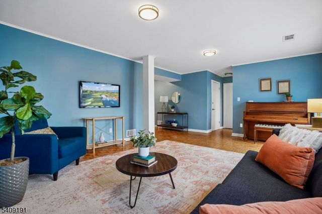 17 Glenside Rd, South Orange Village Twp., NJ 07079