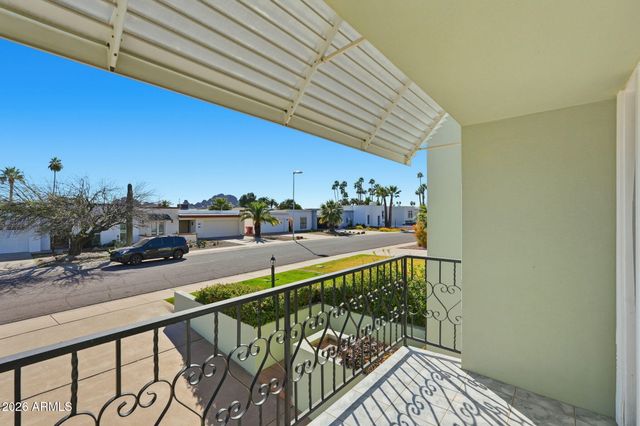 6274 E AVALON Drive, Scottsdale, AZ 85251