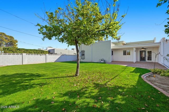 6274 E AVALON Drive, Scottsdale, AZ 85251