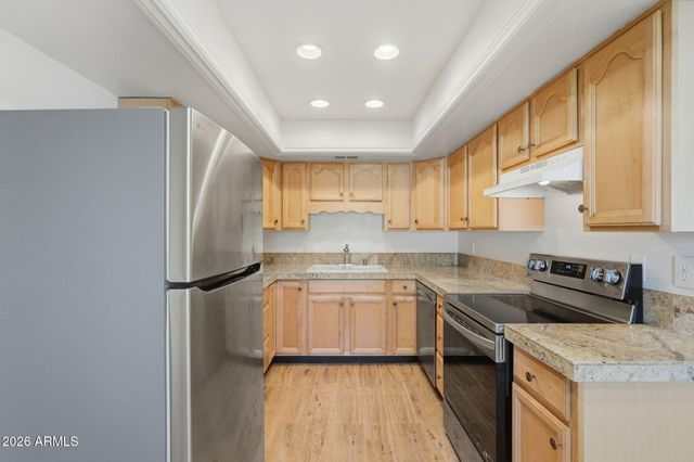 6274 E AVALON Drive, Scottsdale, AZ 85251