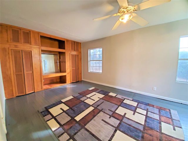 2223 N Locust Street, Denton, TX 76209