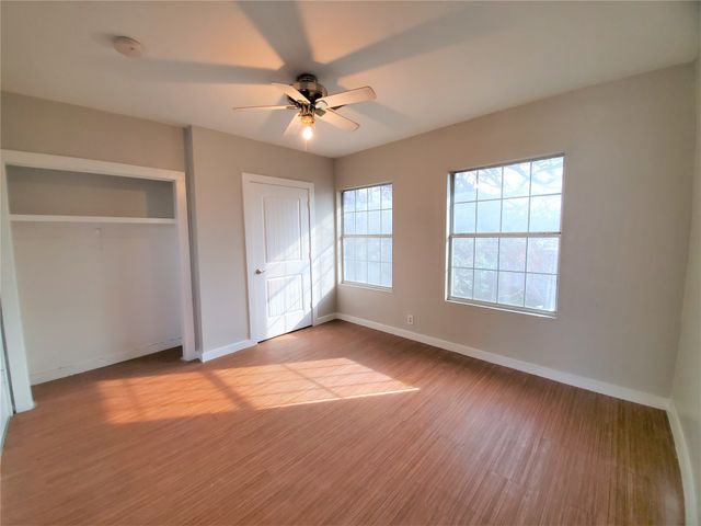 2223 N Locust Street, Denton, TX 76209