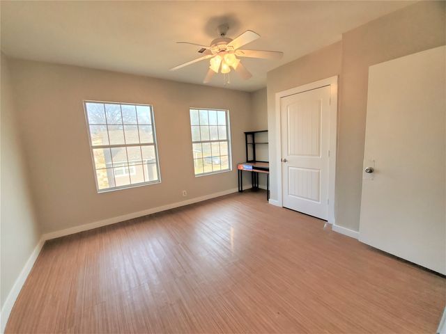 2223 N Locust Street, Denton, TX 76209