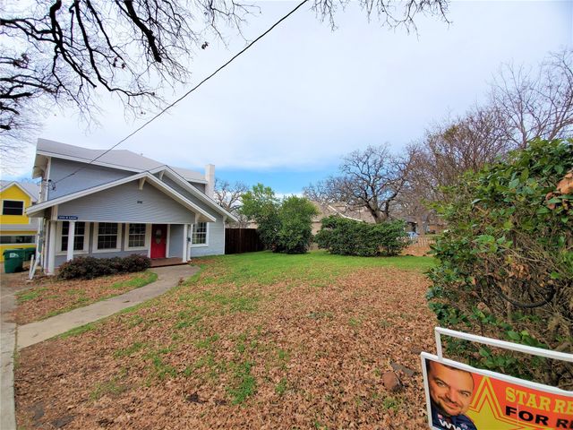 2223 N Locust Street, Denton, TX 76209