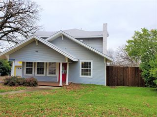2223 N Locust Street, Denton, TX 76209