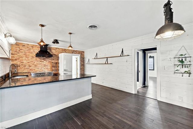 1336 Poquoson AVE, Poquoson, VA 23662