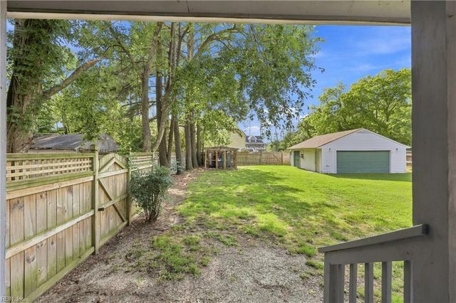 1336 Poquoson AVE, Poquoson, VA 23662