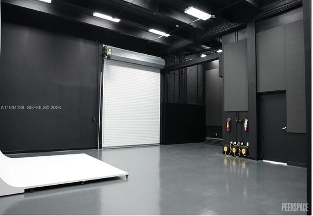 5465 NW 36th St, Miami Springs, FL 33166