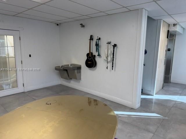 5465 NW 36th St, Miami Springs, FL 33166