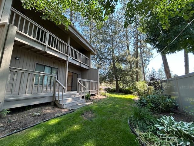 1524 E Cambridge Ln, Spokane, WA 99203
