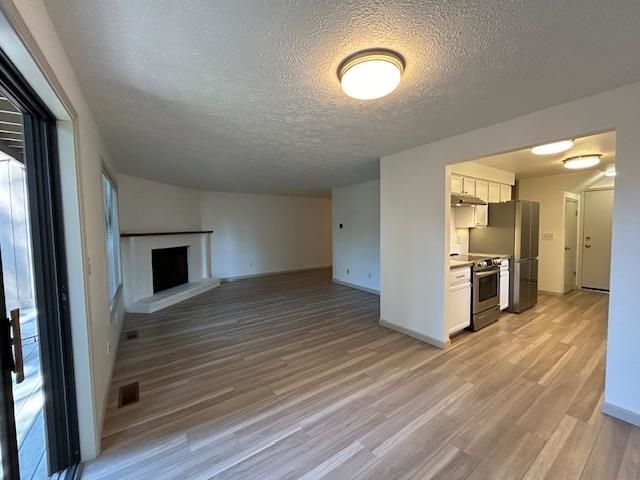 1524 E Cambridge Ln, Spokane, WA 99203