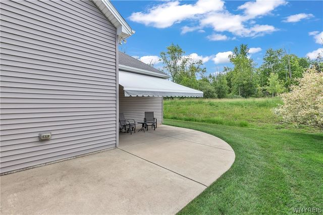5383 Alderbrook Lane, Clarence, NY 14031