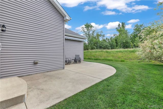 5383 Alderbrook Lane, Clarence, NY 14031