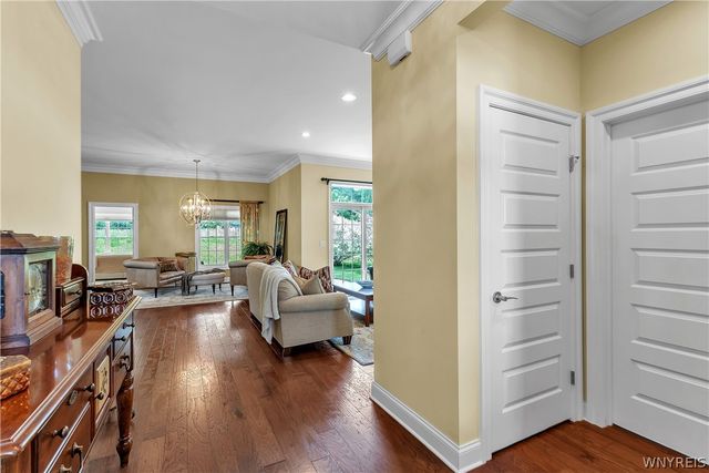 5383 Alderbrook Lane, Clarence, NY 14031