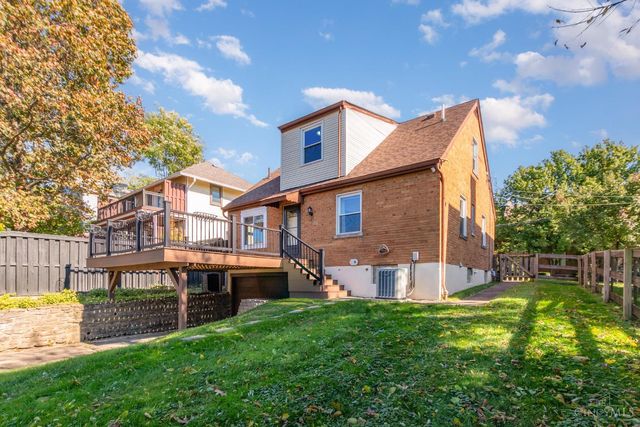 389 Grand Avenue, Cincinnati, OH 45205