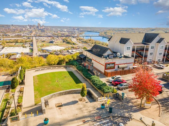 389 Grand Avenue, Cincinnati, OH 45205