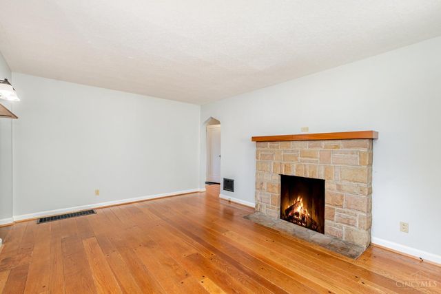 389 Grand Avenue, Cincinnati, OH 45205