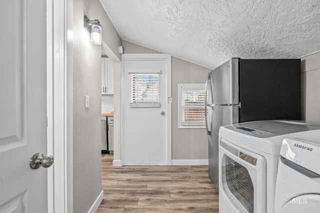 112 17th Ave S, Nampa, ID 83651