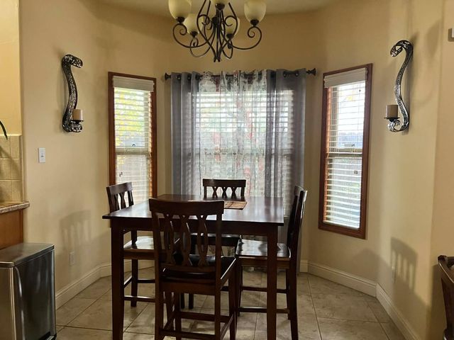 5445 N Salinas Avenue, Fresno, CA 93722