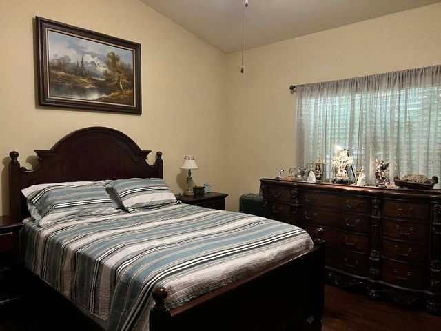 5445 N Salinas Avenue, Fresno, CA 93722