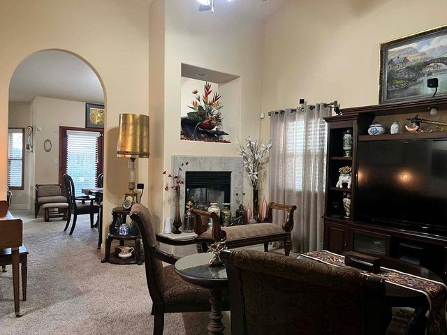 5445 N Salinas Avenue, Fresno, CA 93722