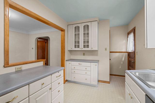 5750 Pleasant Avenue, Minneapolis, MN 55419