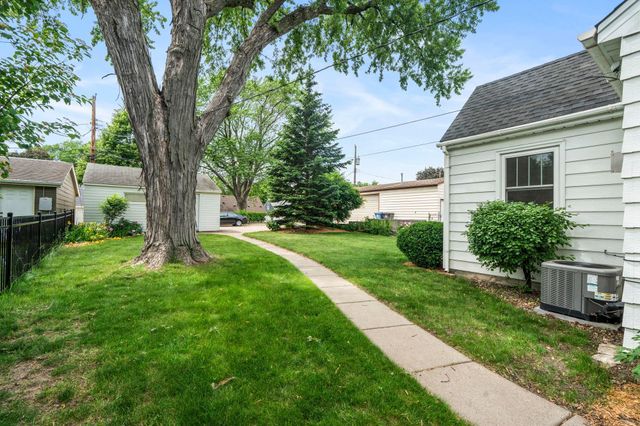 5750 Pleasant Avenue, Minneapolis, MN 55419