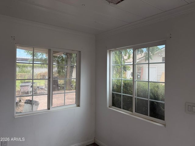 2646 W Morten Avenue, Phoenix, AZ 85021