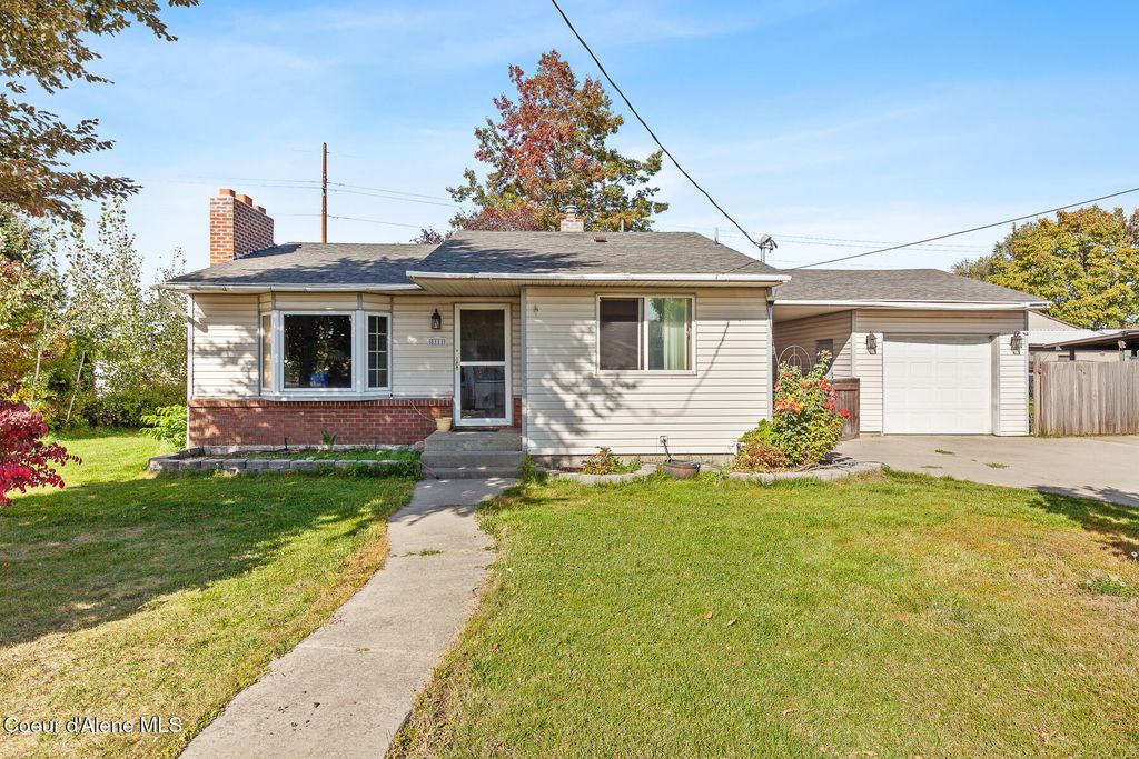 8111 E Knox Ave, Spokane Valley, WA 99212