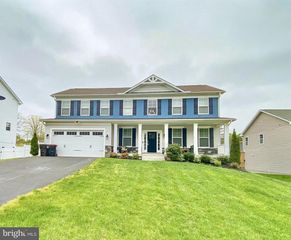 121 HOPE FOREST CT, Stafford, VA 22554