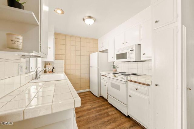 11 W Fiesta Green, Port Hueneme, CA 93041