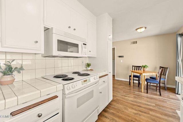 11 W Fiesta Green, Port Hueneme, CA 93041