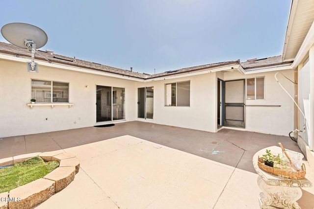 11 W Fiesta Green, Port Hueneme, CA 93041