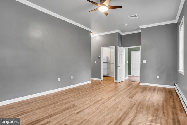 250 MOORELAND AVE, Carlisle, PA 17013